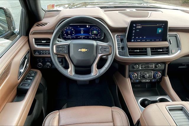 Used 2023 Chevrolet Tahoe High Country w/ Premium Package AWD/4WD image 5