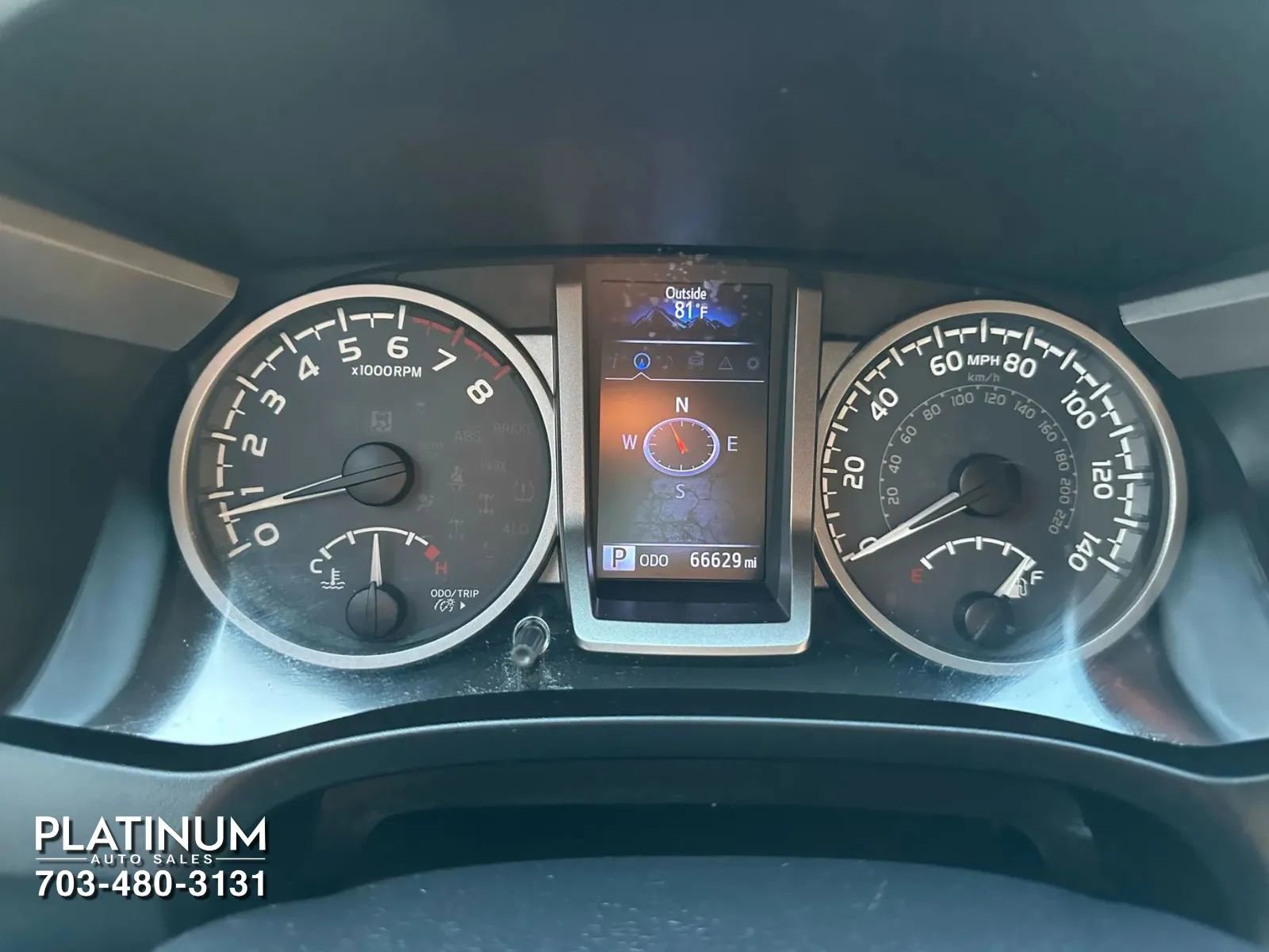 Used 2019 Toyota Tacoma Limited image 10