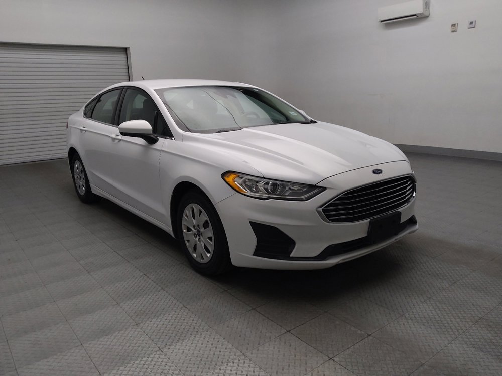 Used 2019 Ford Fusion S image 13
