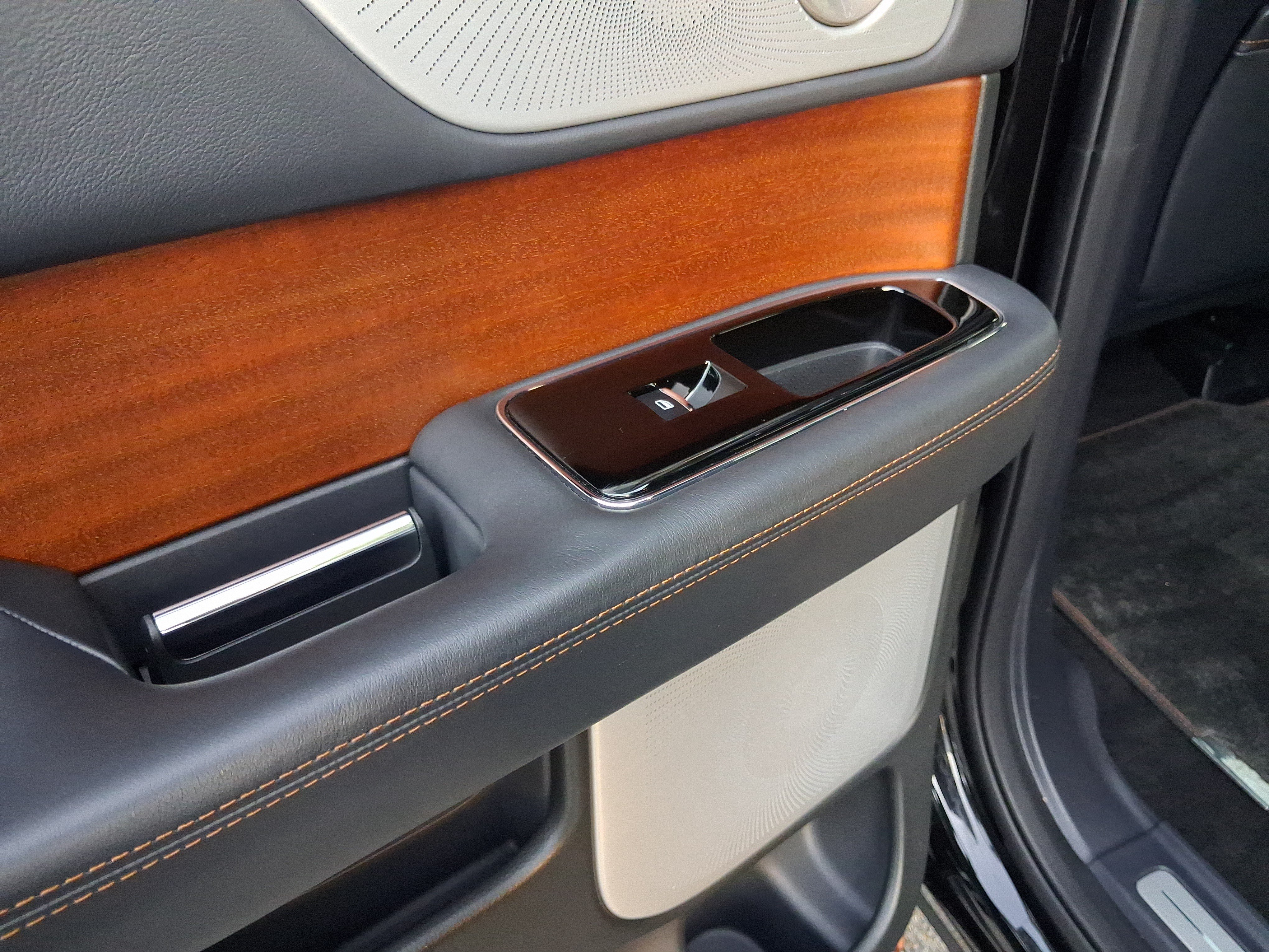 Certified 2023 Lincoln Navigator Black Label AWD/4WD image 10