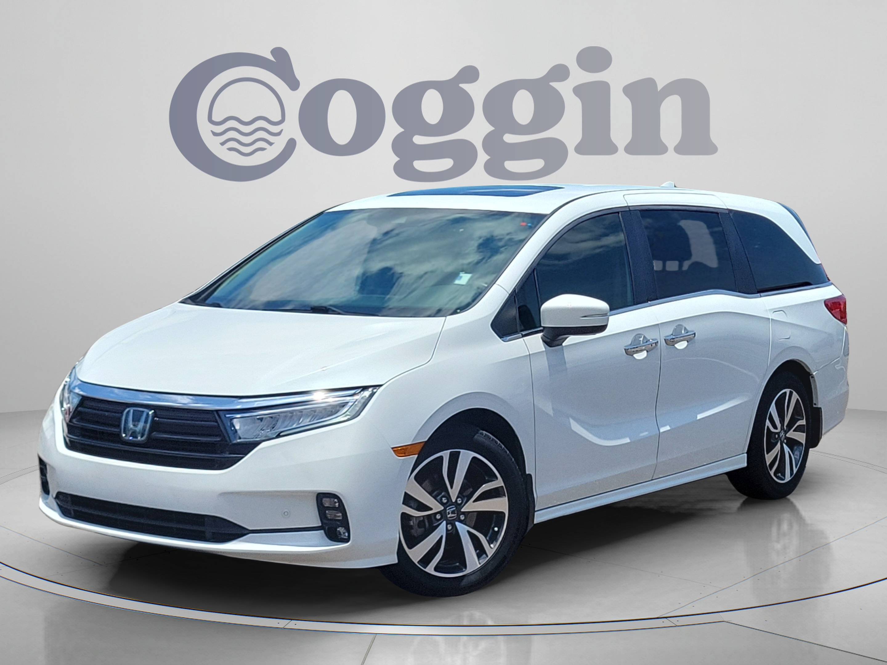 Certified 2021 Honda Odyssey Touring image 1