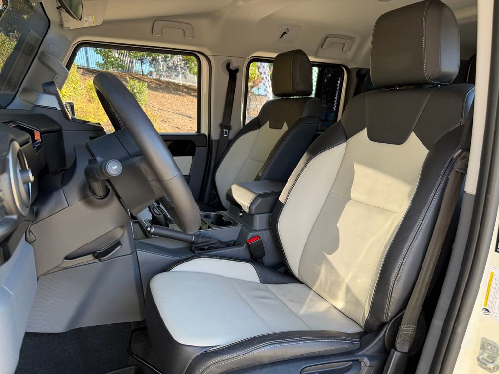 Used 2024 INEOS Grenadier Fieldmaster Edition image 14