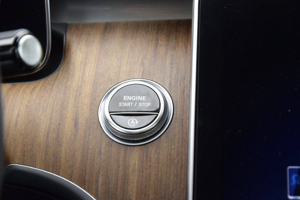 Certified 2024 Mercedes-Benz C 300 Sedan image 32