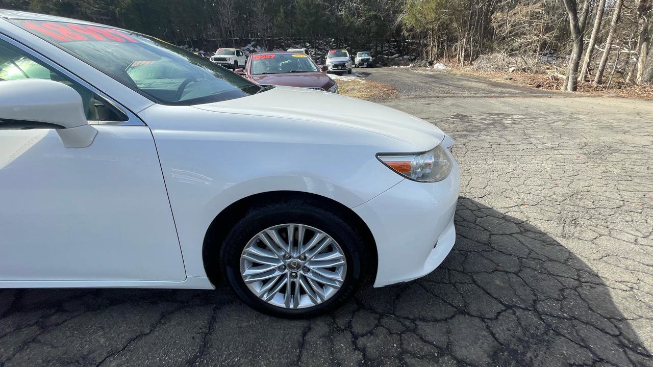 Used 2015 Lexus ES 350 w/ Luxury Package image 12