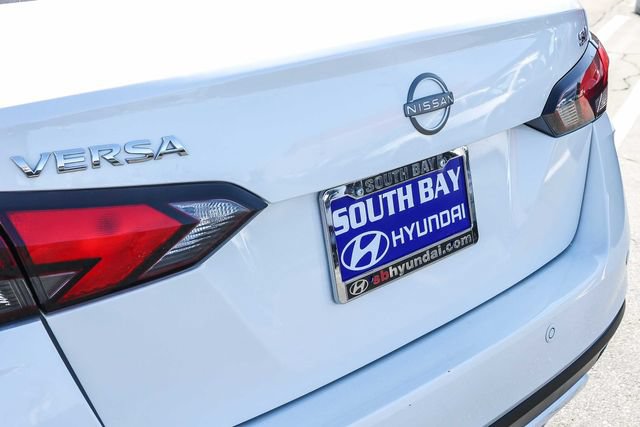 Used 2024 Nissan Versa SV FWD image 7