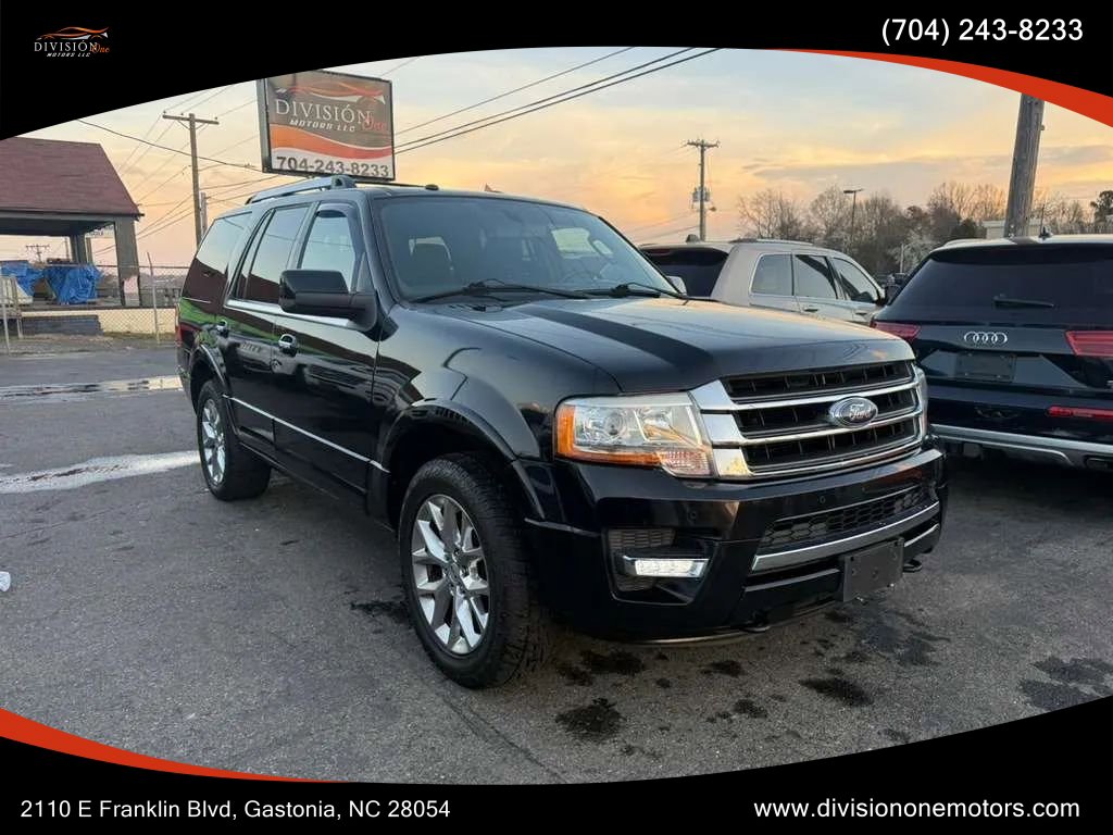 Used 2016 Ford Expedition Limited w/ Equipment Group 301A AWD/4WD image 3