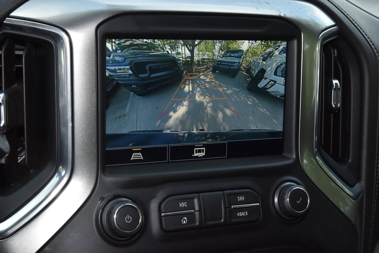 Used 2021 Chevrolet Silverado 1500 LT w/ Convenience Package II AWD/4WD image 29