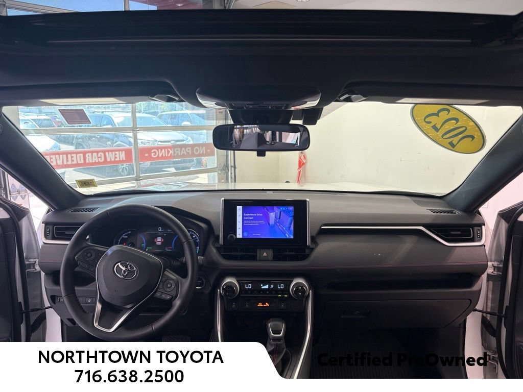 Used 2023 Toyota RAV4 SE w/ Weather & Moonroof Package AWD/4WD image 7