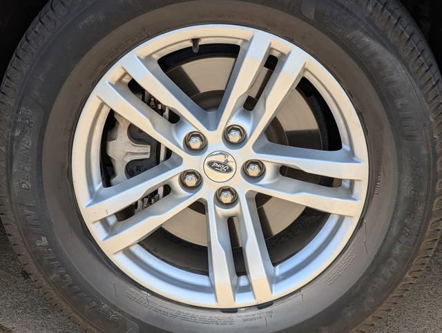 Used 2020 Ford Explorer XLT w/ Equipment Group 202A RWD image 10
