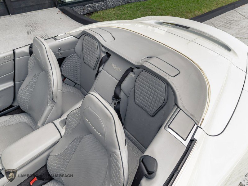 Used 2014 Aston Martin Vanquish Volante RWD image 31