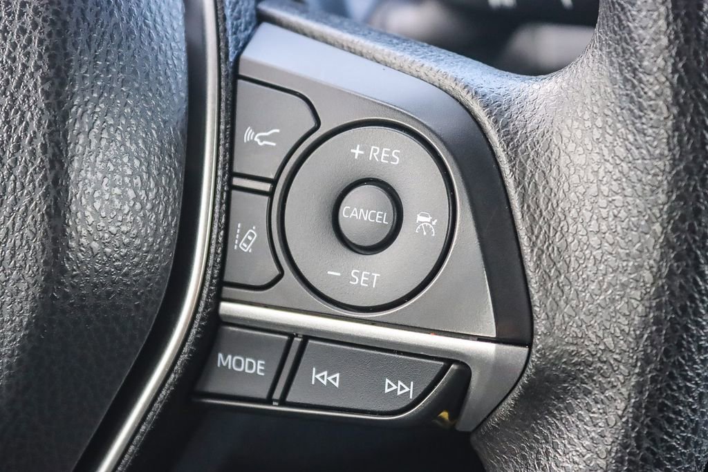 Used 2023 Toyota Camry LE image 21