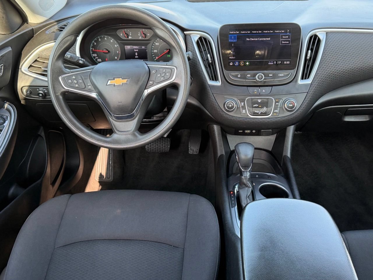 Used 2024 Chevrolet Malibu LS FWD image 13