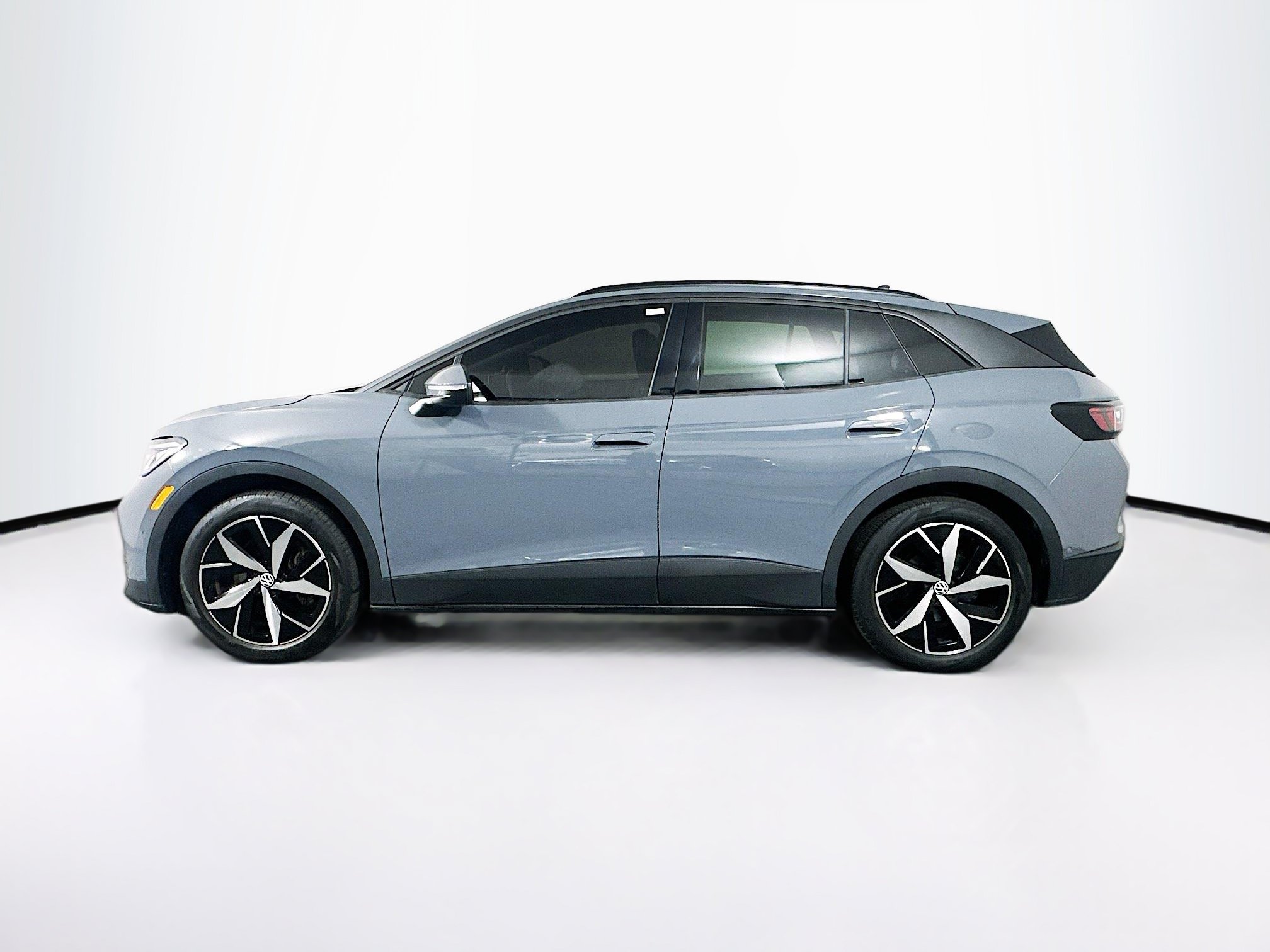Used 2023 Volkswagen ID.4 S RWD image 4