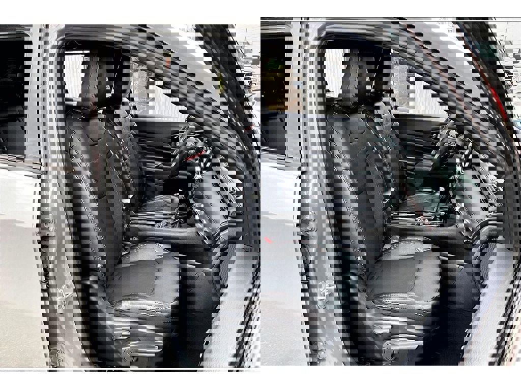 Used 2023 Jeep Compass Trailhawk image 8