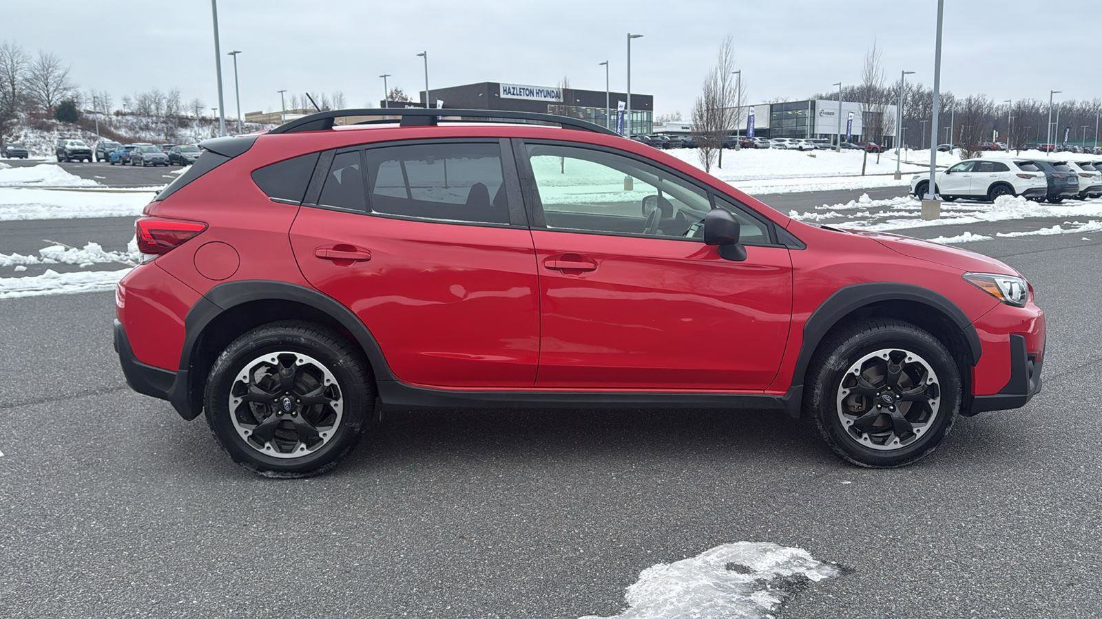 Used 2021 Subaru Crosstrek 2.0i image 4
