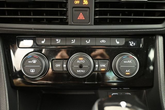 Used 2024 Volkswagen Jetta SE FWD image 14
