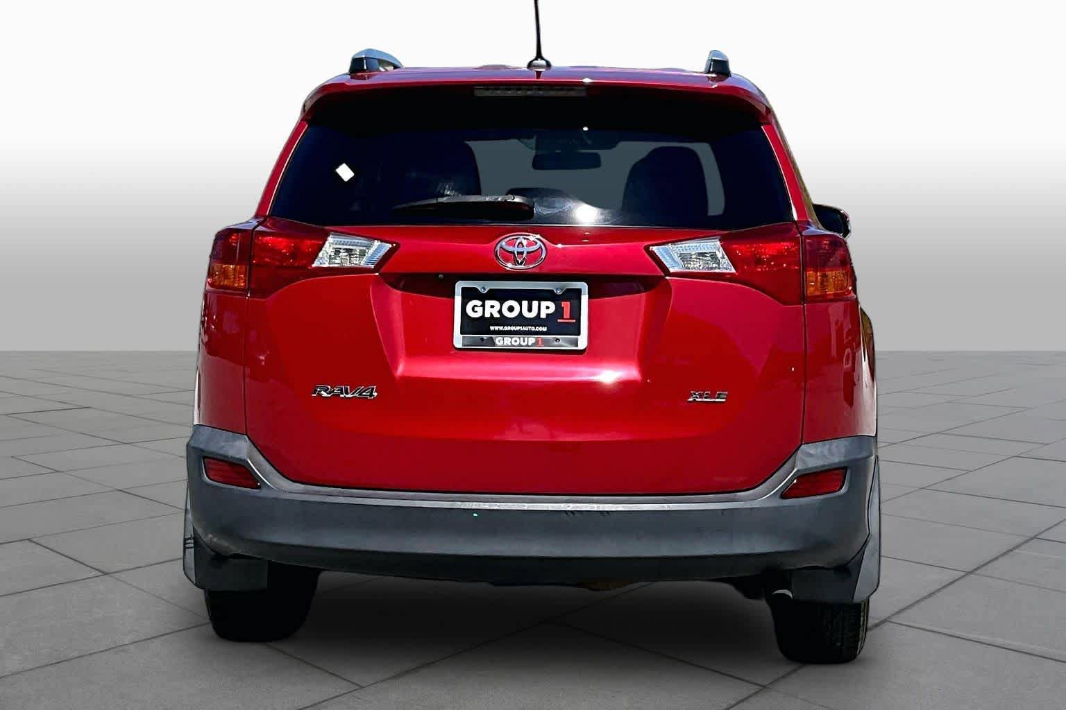 Used 2014 Toyota RAV4 XLE FWD image 5
