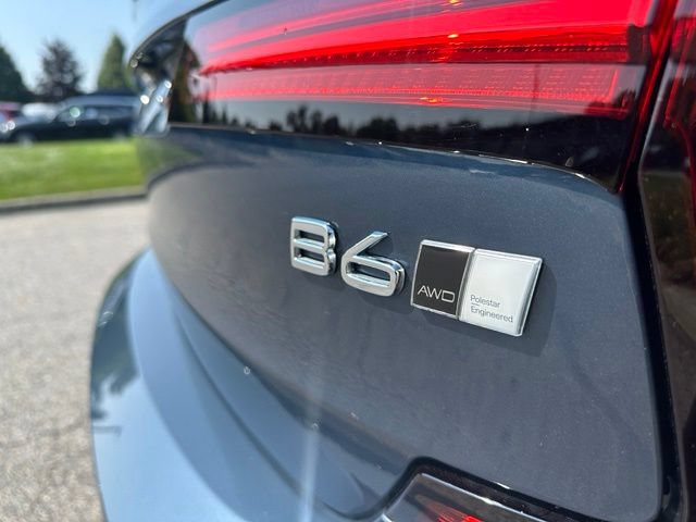 Used 2023 Volvo S90 B6 Ultimate w/ Lounge Package AWD/4WD image 12