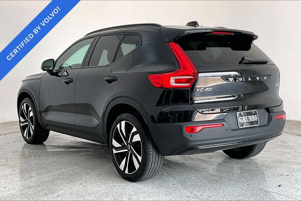 Certified 2024 Volvo XC40 B5 Plus w/ Protection Package Premier AWD/4WD image 14