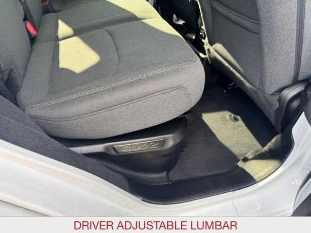 Used 2024 Jeep Wrangler Sahara 4xe image 17