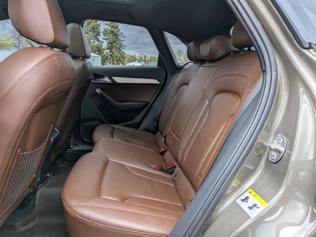 Used 2015 Audi Q3 2.0T Prestige w/ Prestige Package image 27