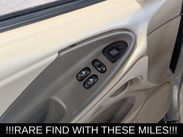 Used 2001 Ford Mustang GT image 17