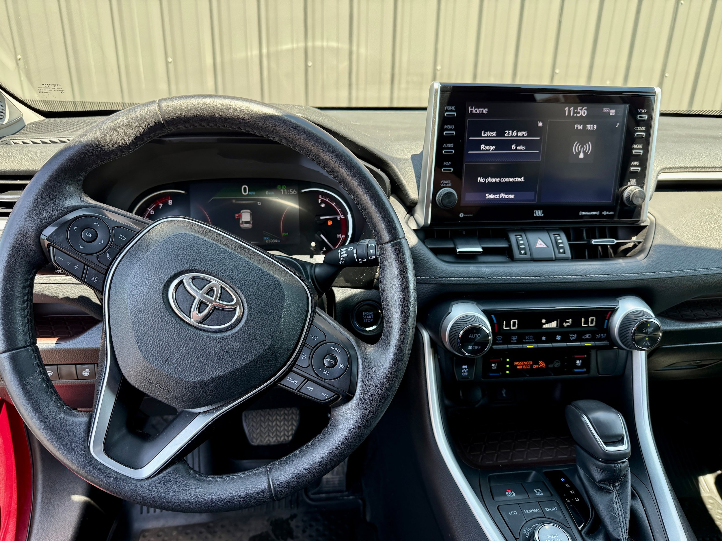 Certified 2022 Toyota RAV4 Limited w/ Limited Grade Weather Package AWD/4WD image 3