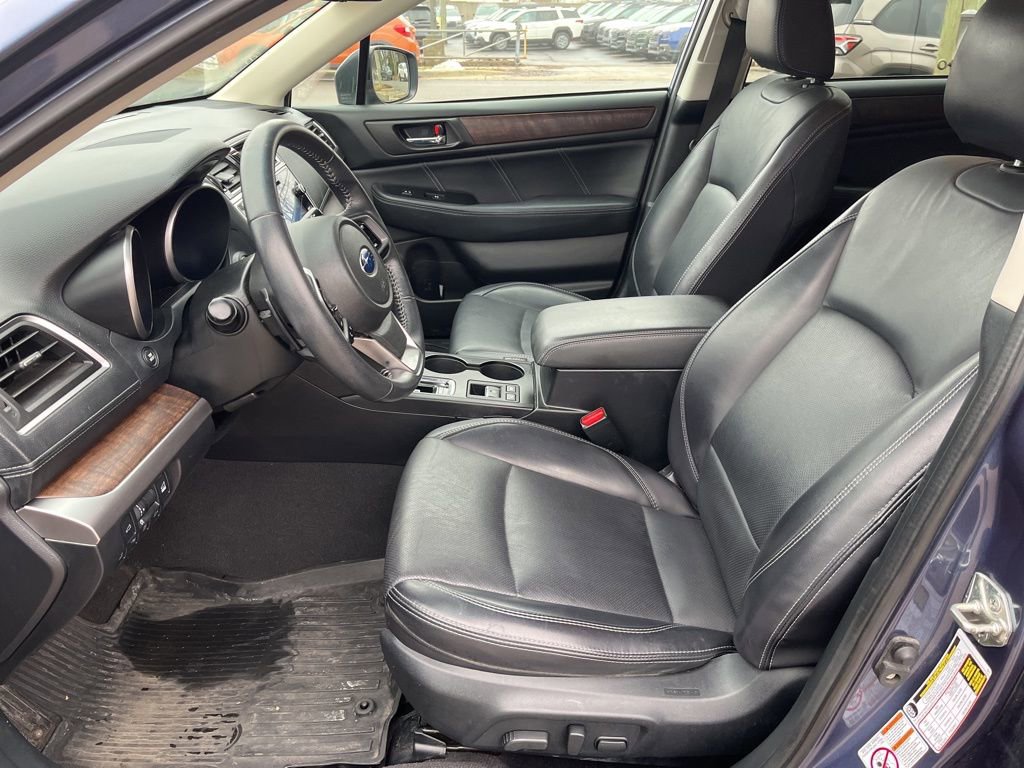Used 2018 Subaru Outback 2.5i Limited image 11