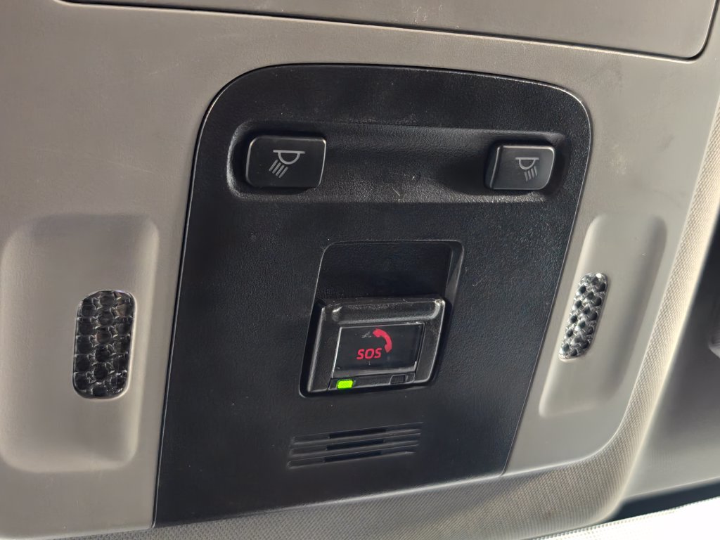 Used 2024 Toyota Camry LE FWD image 9