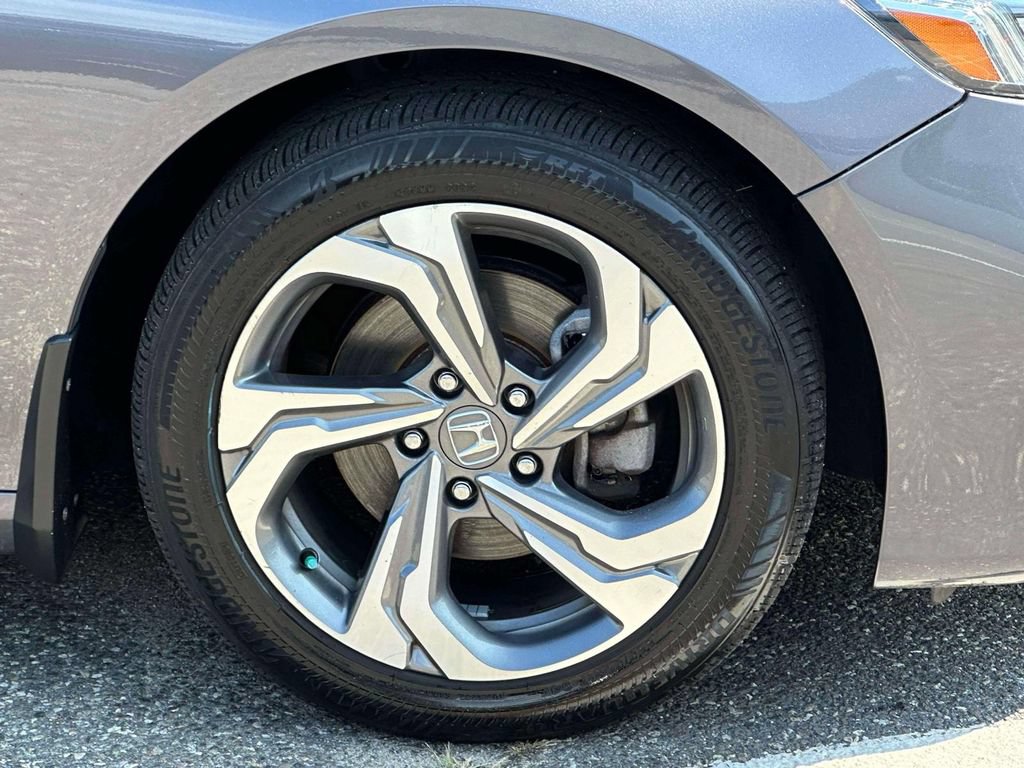 Certified 2019 Honda Accord EX image 6