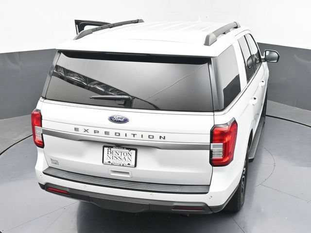 Used 2023 Ford Expedition XL AWD/4WD image 42