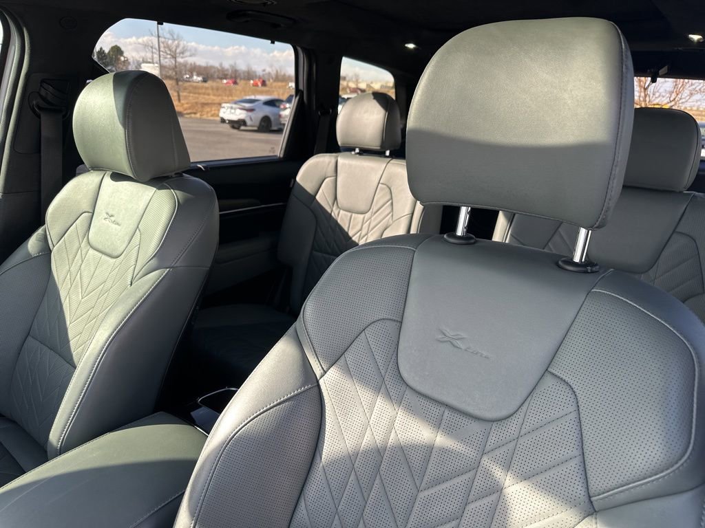 Used 2023 Kia Telluride SX Prestige X-Line image 16