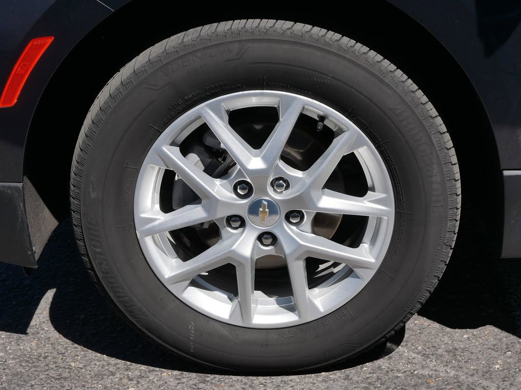 Used 2023 Chevrolet Equinox LT AWD/4WD image 15