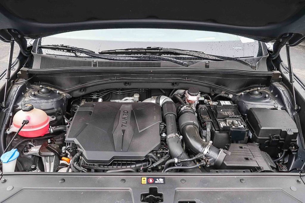 Used 2023 Hyundai Santa Fe Calligraphy w/ Cargo Package image 30