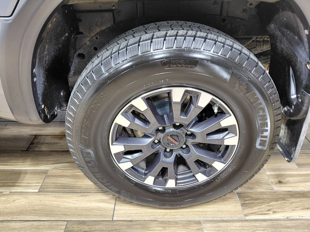 Used 2020 Nissan Titan PRO-4X AWD/4WD image 25