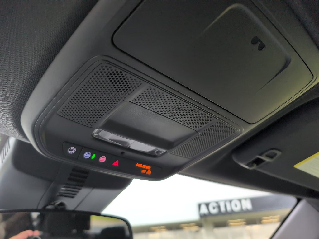 Used 2025 GMC Acadia Elevation image 34