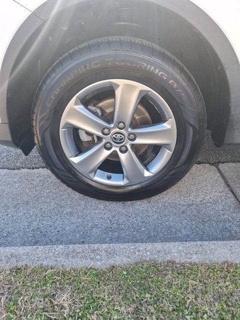 Used 2015 Toyota RAV4 XLE image 29