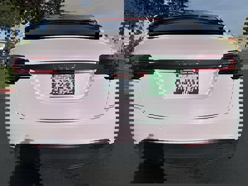 Used 2016 Tesla Model X 90D image 9