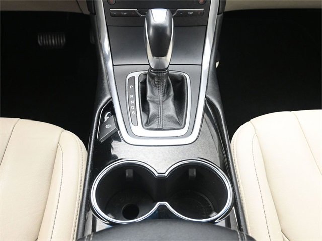 Used 2017 Ford Edge Titanium w/ Technology Package image 24