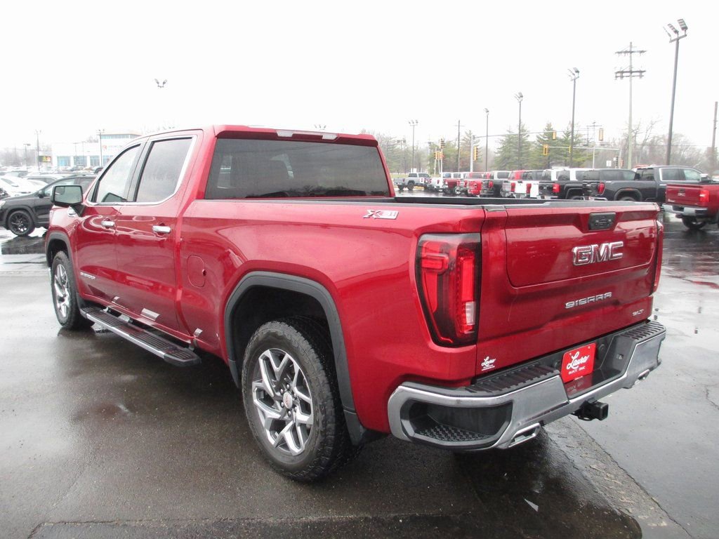 Used 2024 GMC Sierra 1500 SLT image 9
