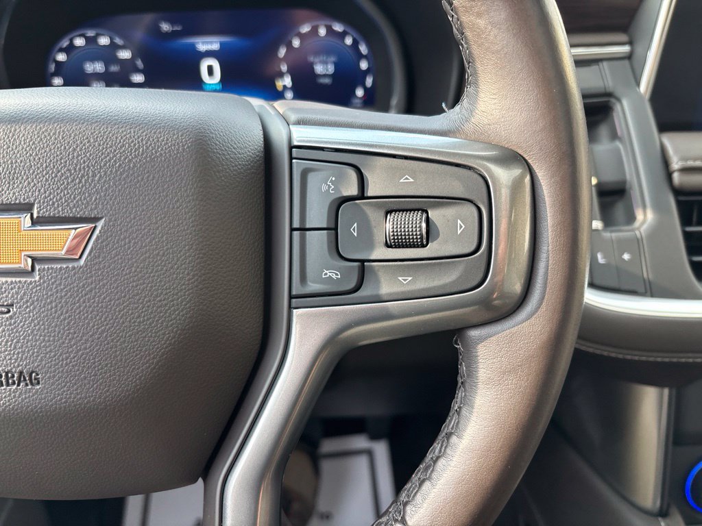 Used 2022 Chevrolet Tahoe LT w/ Luxury Package AWD/4WD image 26