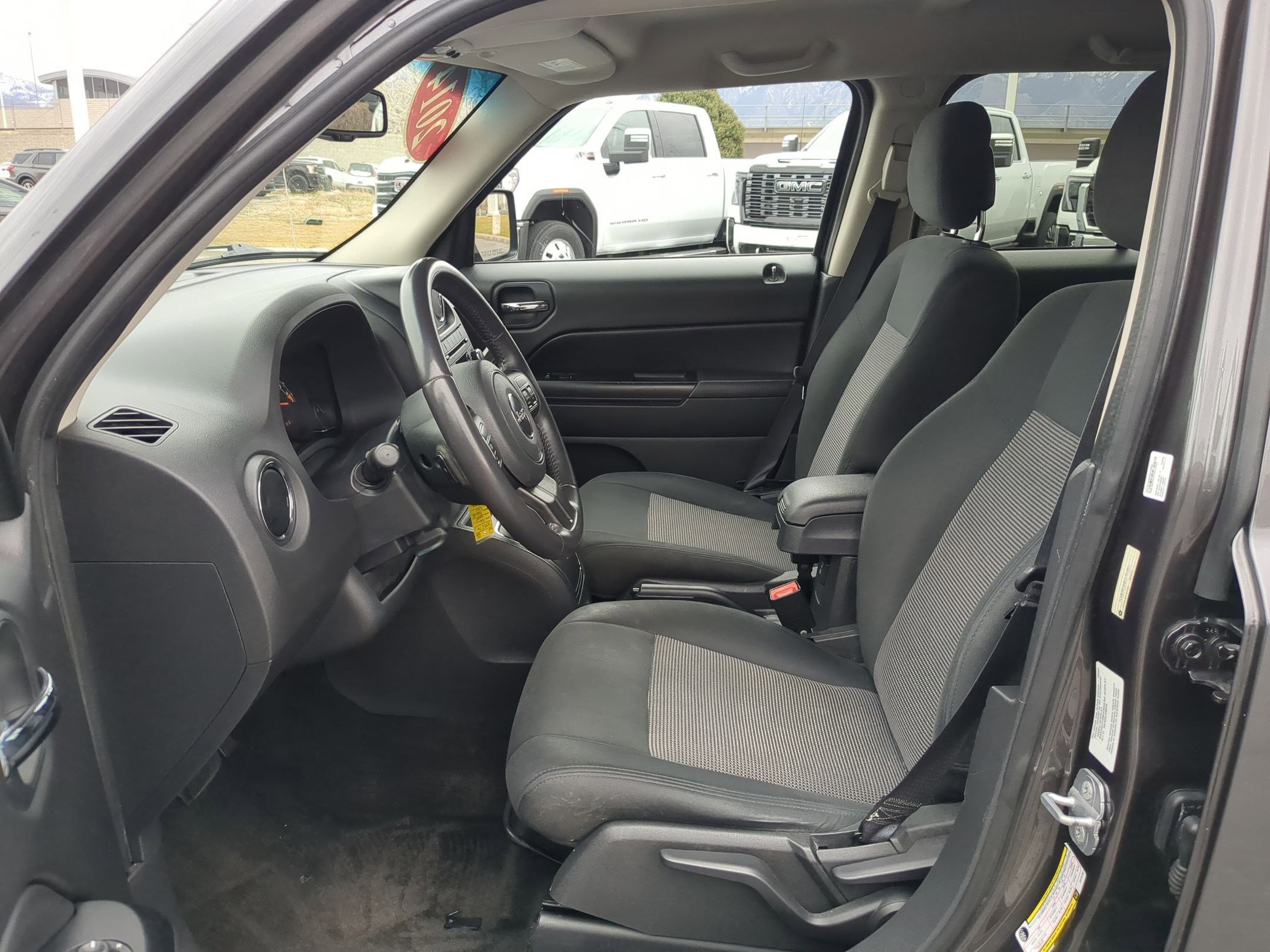 Used 2014 Jeep Patriot Latitude w/ All Weather Capability Group image 16