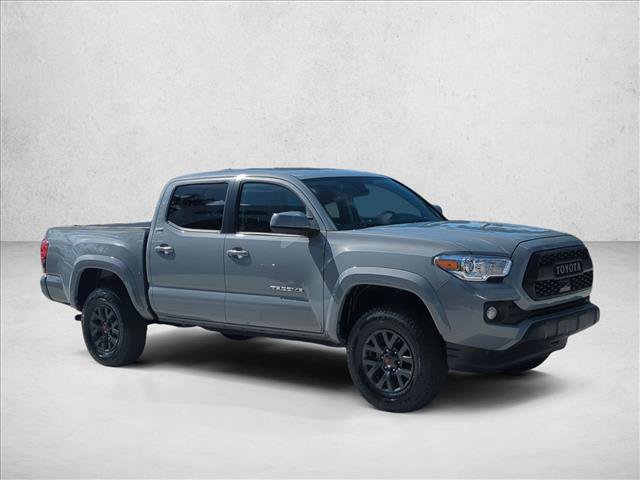 Used 2020 Toyota Tacoma SR5 RWD image 3