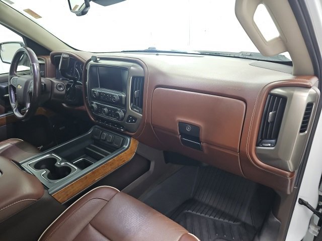 Used 2018 Chevrolet Silverado 1500 High Country image 11