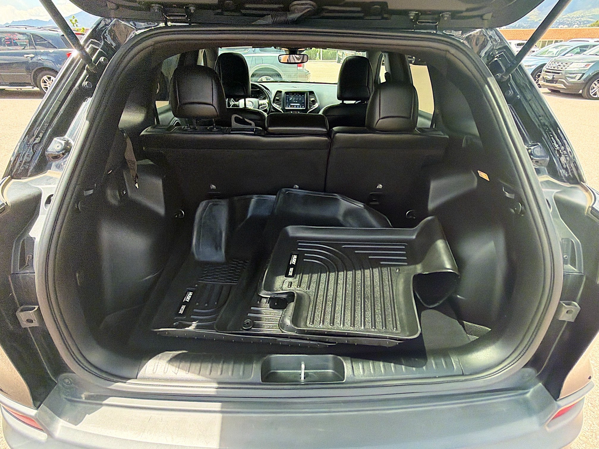 Used 2021 Jeep Cherokee Latitude Lux 80th Anniv w/ Quick Order Package 26U 80TH AWD/4WD image 29