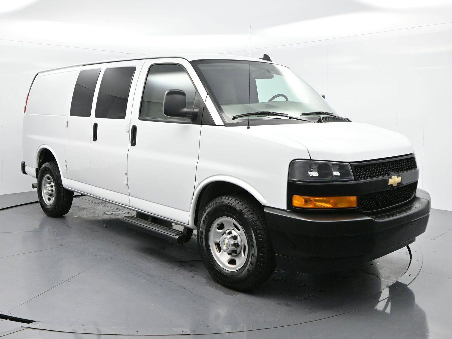 Used 2023 Chevrolet Express 2500 w/ Driver Convenience Package RWD image 2
