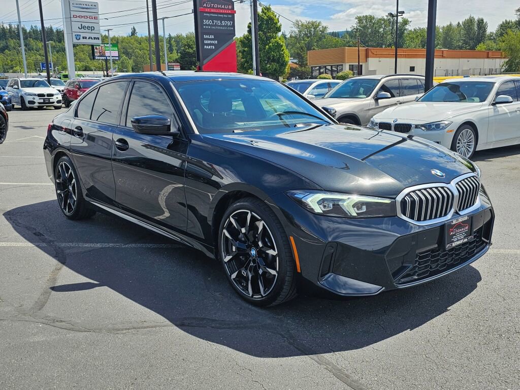 Used 2025 BMW 330i xDrive Sedan w/ M Sport Package image 3