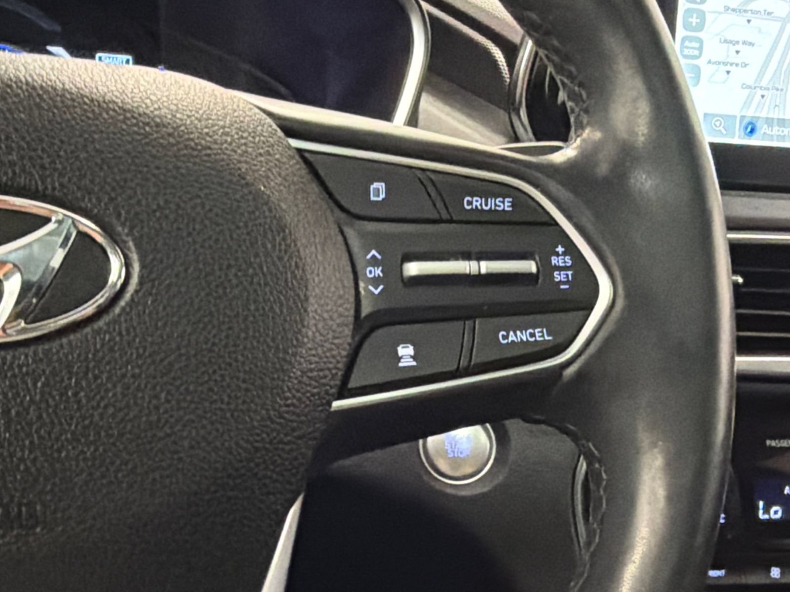 Used 2020 Hyundai Santa Fe Limited AWD/4WD image 19