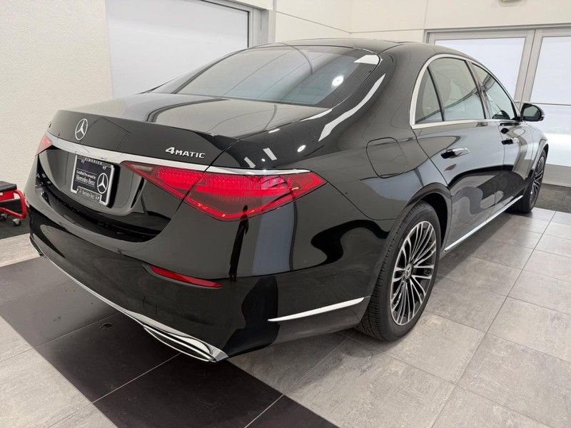 Certified 2024 Mercedes-Benz S 580 4MATIC Sedan image 2