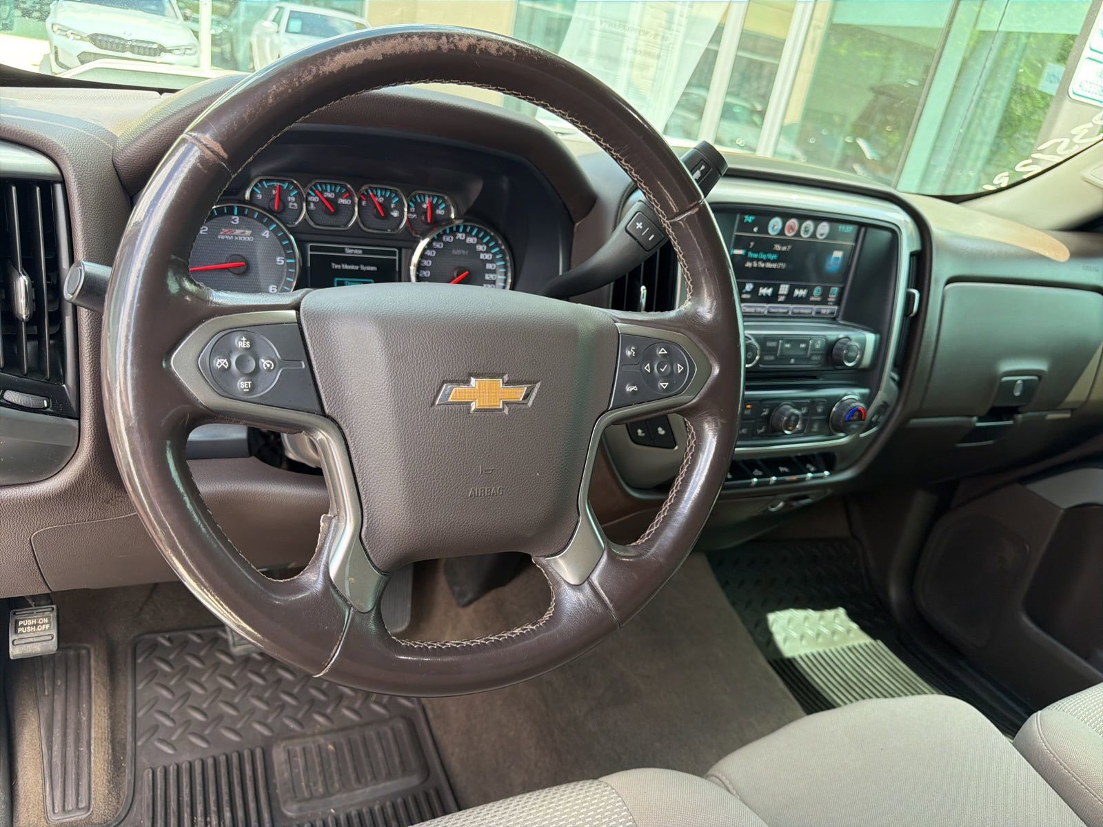 Used 2018 Chevrolet Silverado 1500 LT w/ All Star Edition image 10